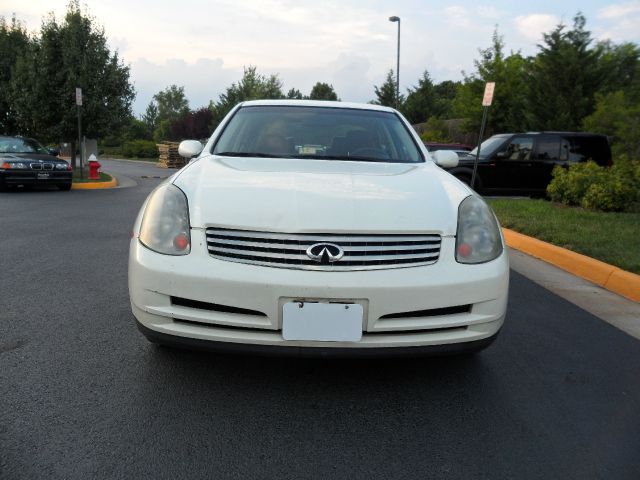 2003 Infiniti G35 Series 4.