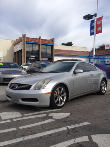 2003 Infiniti G35 XL 12-passenger