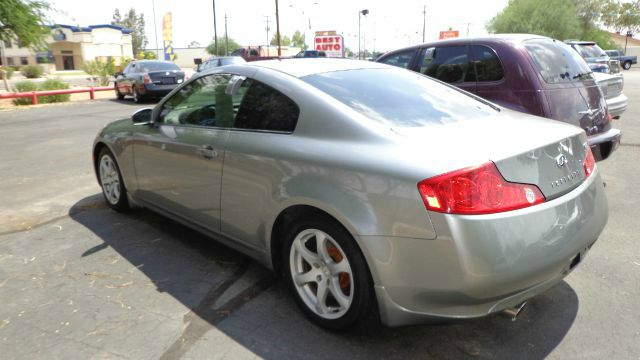 2003 Infiniti G35 XB - ONE Owner