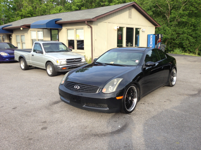 2003 Infiniti G35 XB - ONE Owner