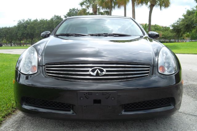 2003 Infiniti G35 XB - ONE Owner