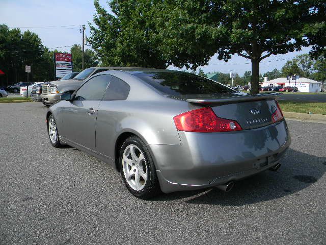 2003 Infiniti G35 XB - ONE Owner