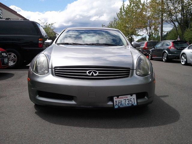 2003 Infiniti G35 XB - ONE Owner