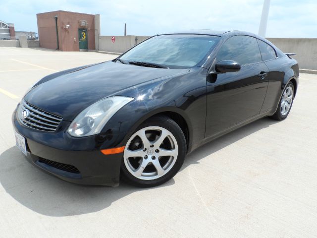 2003 Infiniti G35 XB - ONE Owner