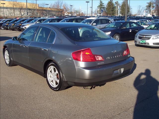 2004 Infiniti G35 EX - DUAL Power Doors