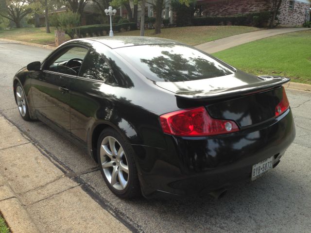 2004 Infiniti G35 XB - ONE Owner