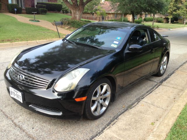 2004 Infiniti G35 XB - ONE Owner