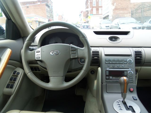 2004 Infiniti G35 5DR WGN FWD AT