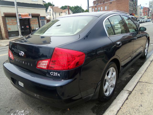 2004 Infiniti G35 5DR WGN FWD AT