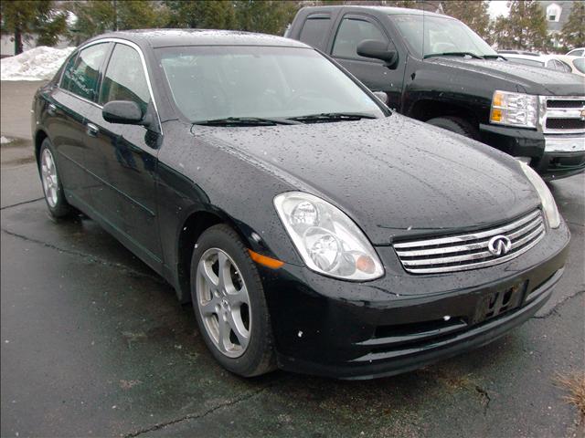 2004 Infiniti G35 Base