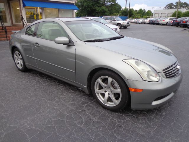 2004 Infiniti G35 XB - ONE Owner