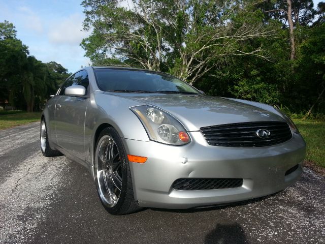 2004 Infiniti G35 XB - ONE Owner