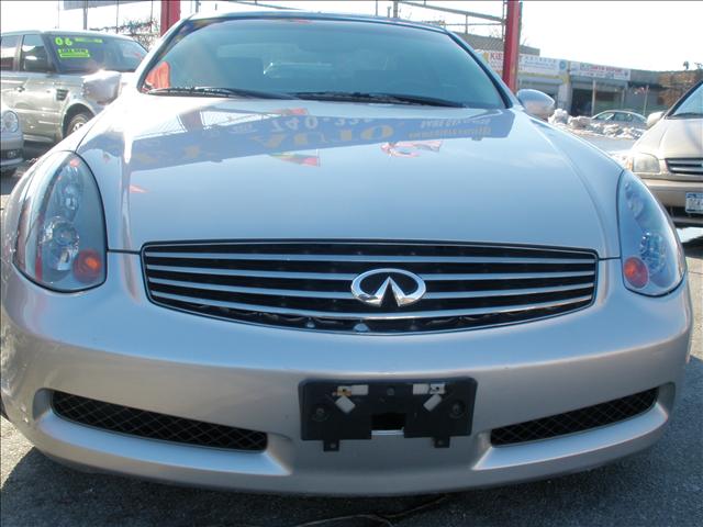 2004 Infiniti G35 5 Door Wagon - Auto