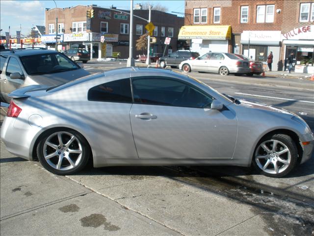 2004 Infiniti G35 5 Door Wagon - Auto