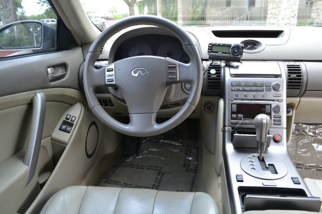 2004 Infiniti G35 XB - ONE Owner