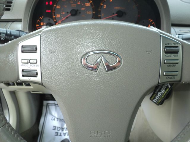 2004 Infiniti G35 5DR WGN FWD AT