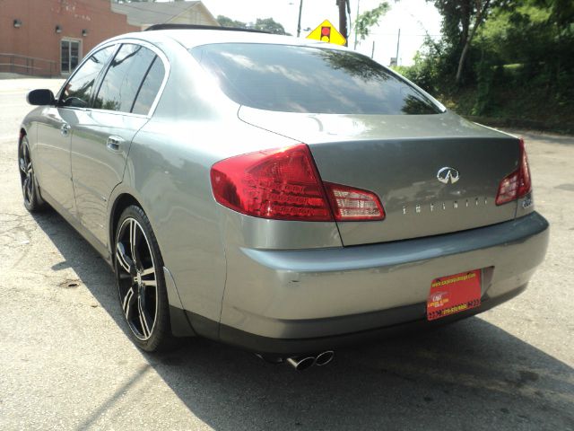 2004 Infiniti G35 5DR WGN FWD AT