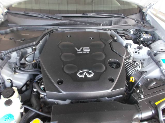 2004 Infiniti G35 5DR WGN FWD AT