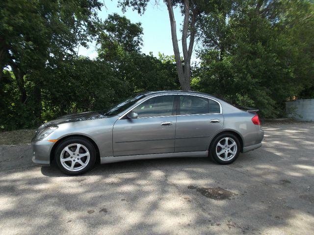 2004 Infiniti G35 5DR WGN FWD AT