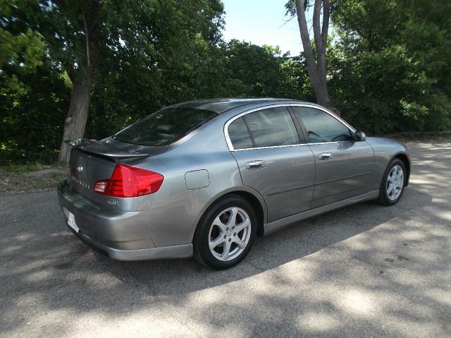 2004 Infiniti G35 5DR WGN FWD AT