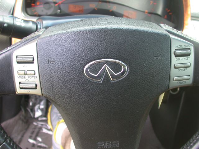 2004 Infiniti G35 5DR WGN FWD AT