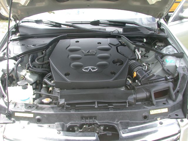 2004 Infiniti G35 5DR WGN FWD AT