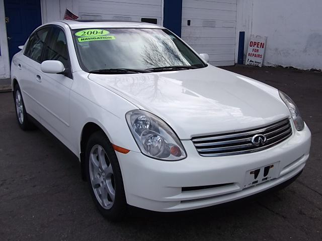 2004 Infiniti G35 5DR WGN FWD AT