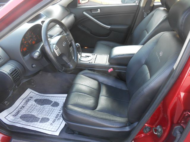 2004 Infiniti G35 5DR WGN FWD AT