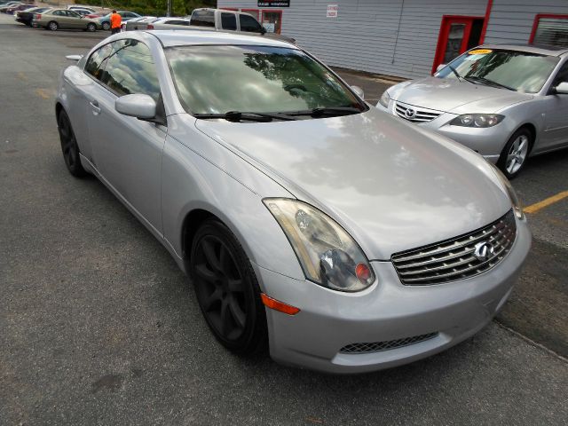 2004 Infiniti G35 XB - ONE Owner