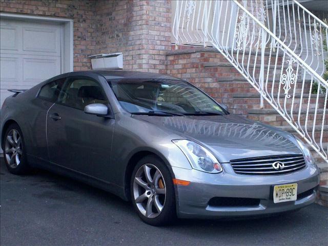 2004 Infiniti G35 325it Wagon 4D