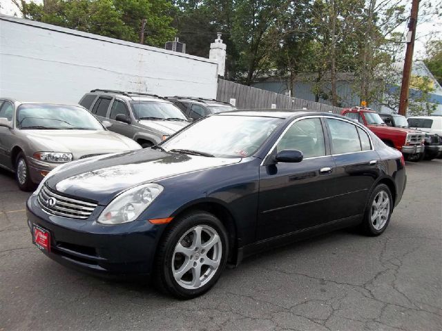 2004 Infiniti G35 5DR WGN FWD AT