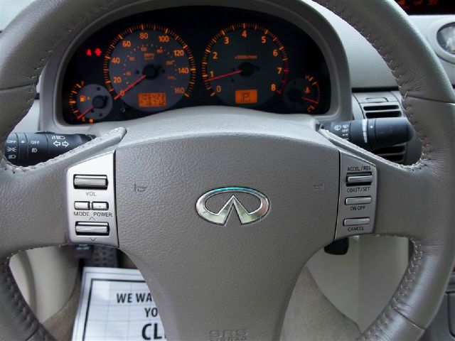 2004 Infiniti G35 5DR WGN FWD AT