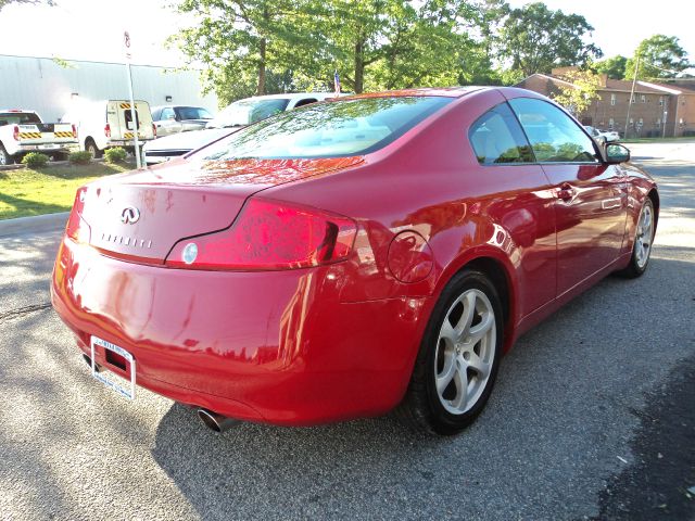 2004 Infiniti G35 XB - ONE Owner