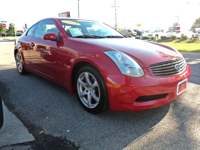 2004 Infiniti G35 XB - ONE Owner