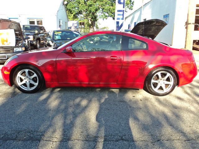 2004 Infiniti G35 XB - ONE Owner