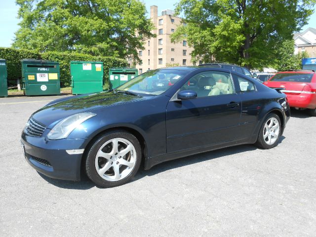 2004 Infiniti G35 XB - ONE Owner