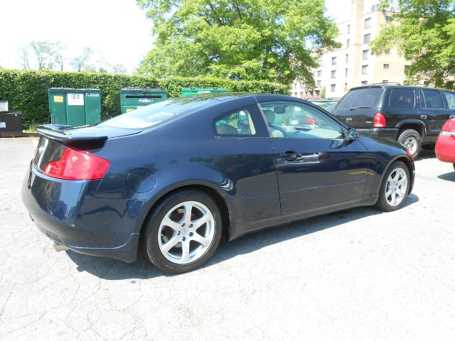 2004 Infiniti G35 XB - ONE Owner