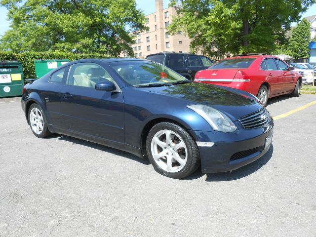 2004 Infiniti G35 XB - ONE Owner