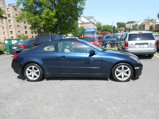 2004 Infiniti G35 XB - ONE Owner