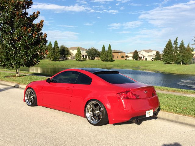 2004 Infiniti G35 XB - ONE Owner