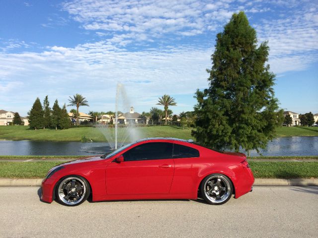 2004 Infiniti G35 XB - ONE Owner