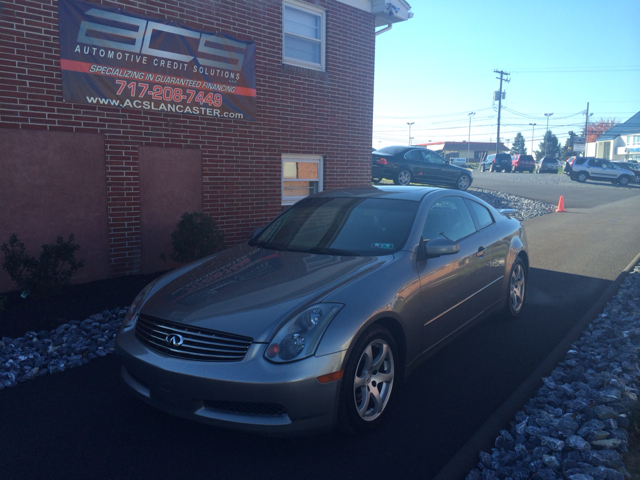 2004 Infiniti G35 XB - ONE Owner