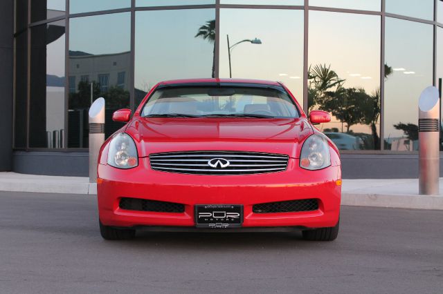 2004 Infiniti G35 XB - ONE Owner