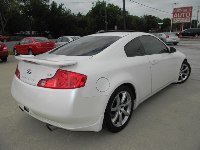 2004 Infiniti G35 XB - ONE Owner