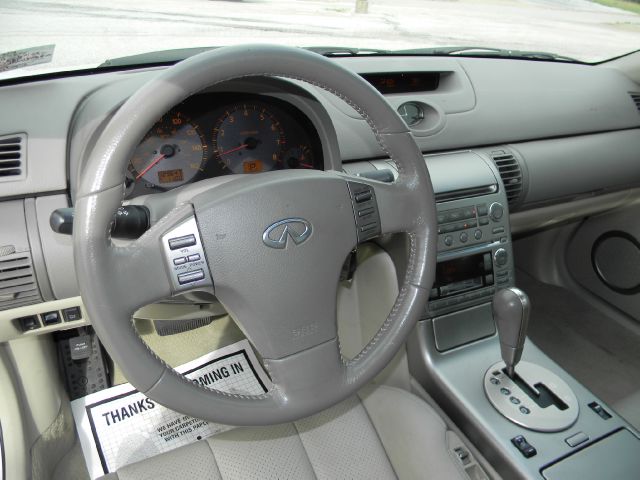 2004 Infiniti G35 XB - ONE Owner