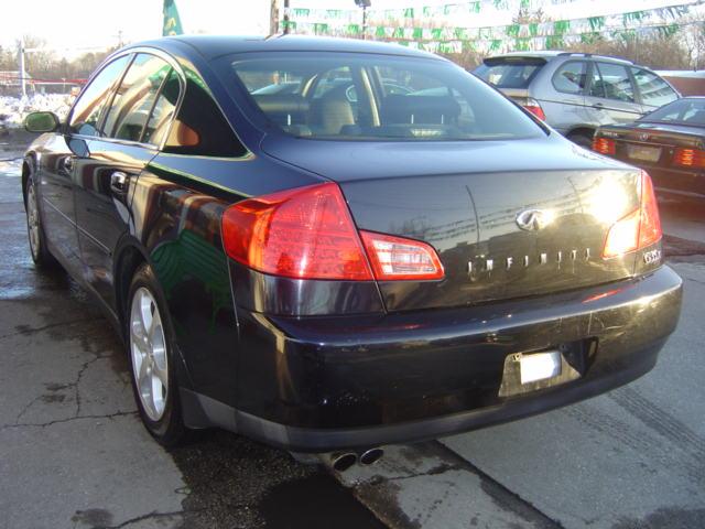 2004 Infiniti G35 EX - DUAL Power Doors