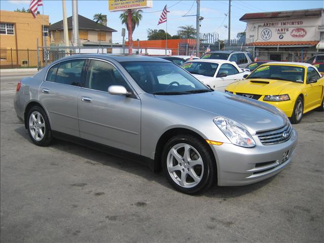 2004 Infiniti G35 Base