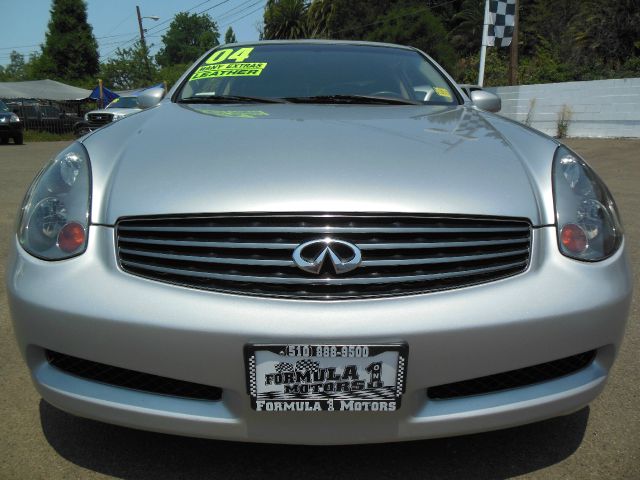 2004 Infiniti G35 XB - ONE Owner