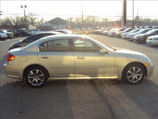 2005 Infiniti G35 SW2