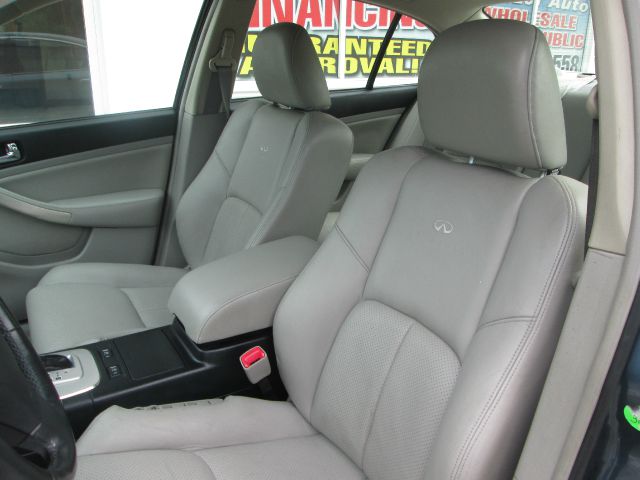 2005 Infiniti G35 Regency-brougham